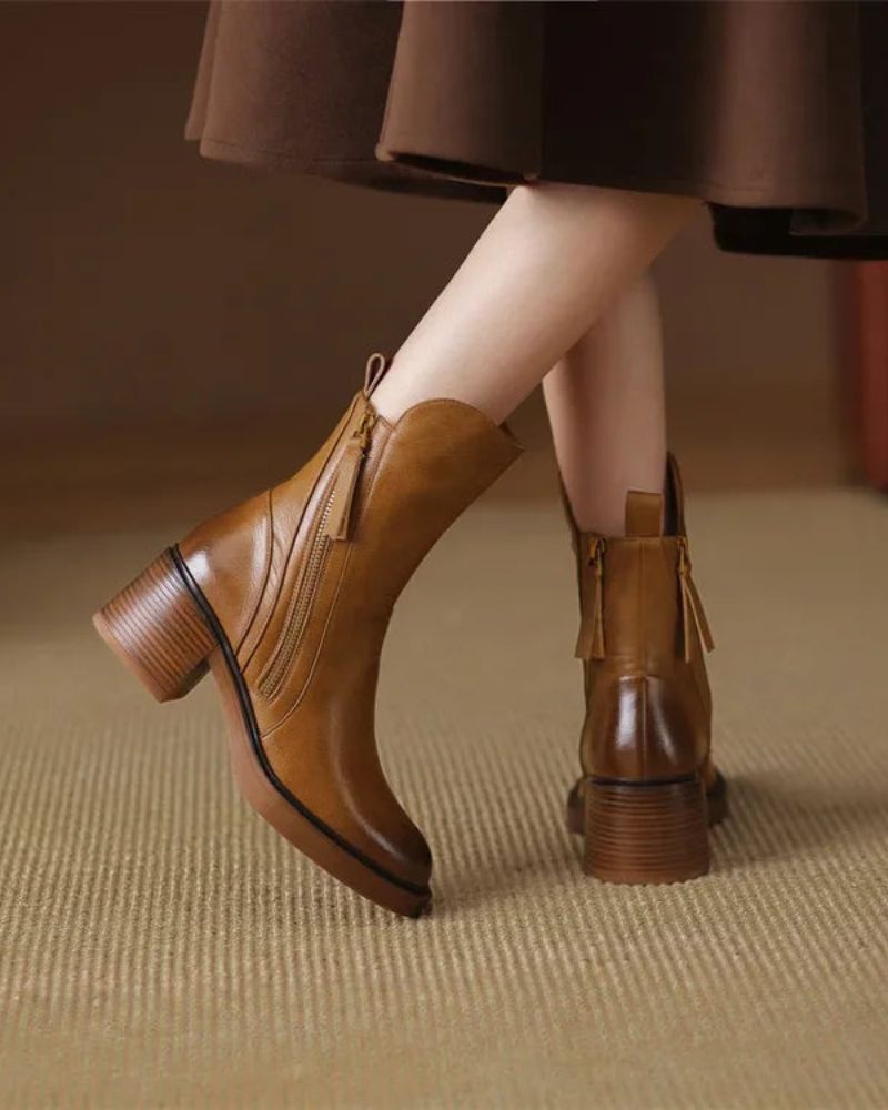 Patricia | Botas de cuero con tacón cuadrado