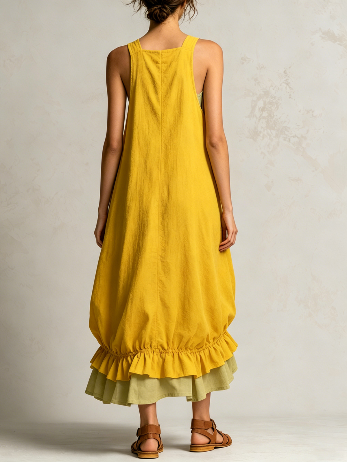 Antonia | Vestido de corte globo con bolsillos y bajo con volantes