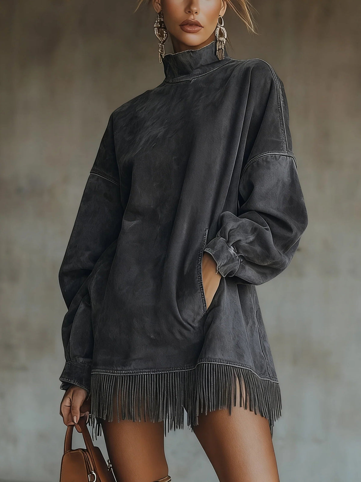 Gabriela | Vestido de ante sintético con cuello alto y flecos