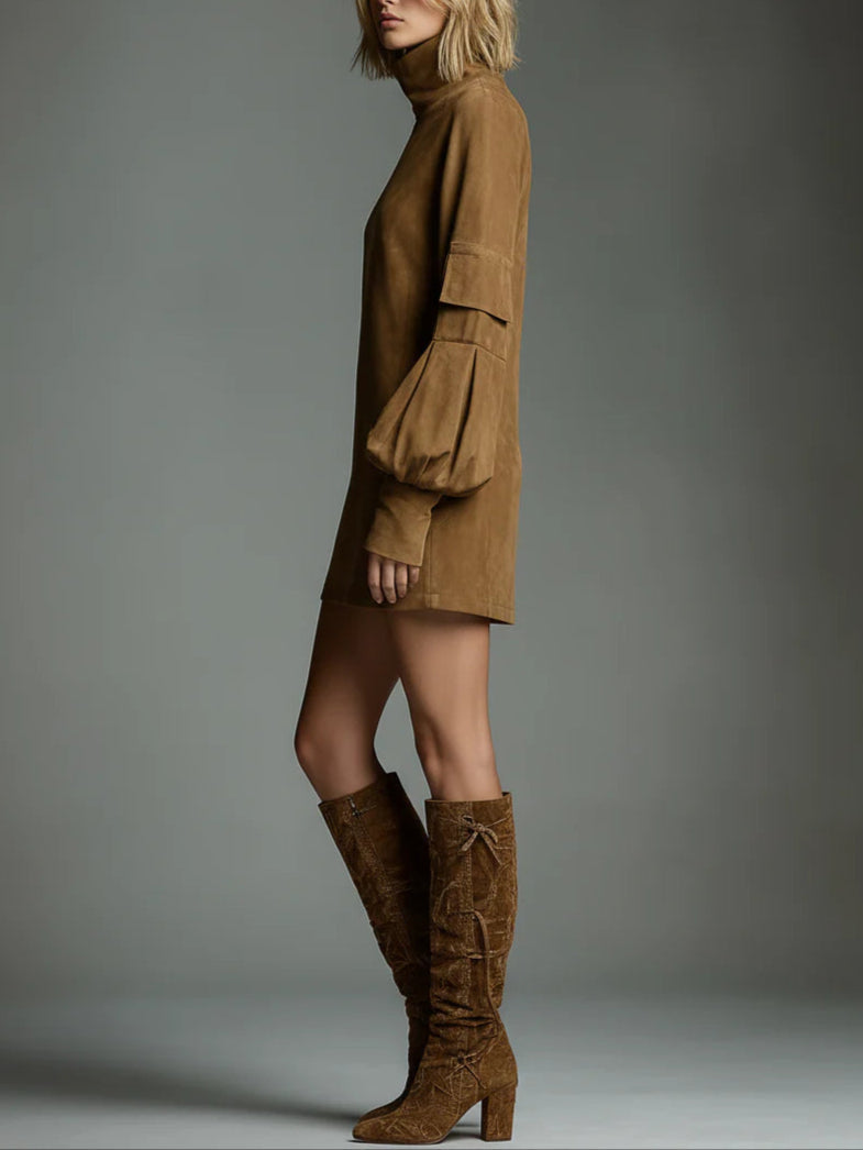 Bibiana | Minivestido oversize de ante sintético con cuello alto