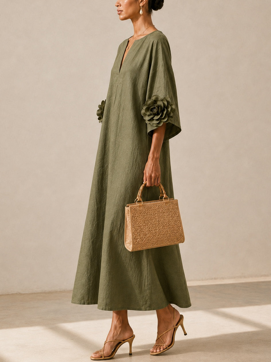 Vestido midi verde oliva con escote en V y mangas con estampado floral extravagante