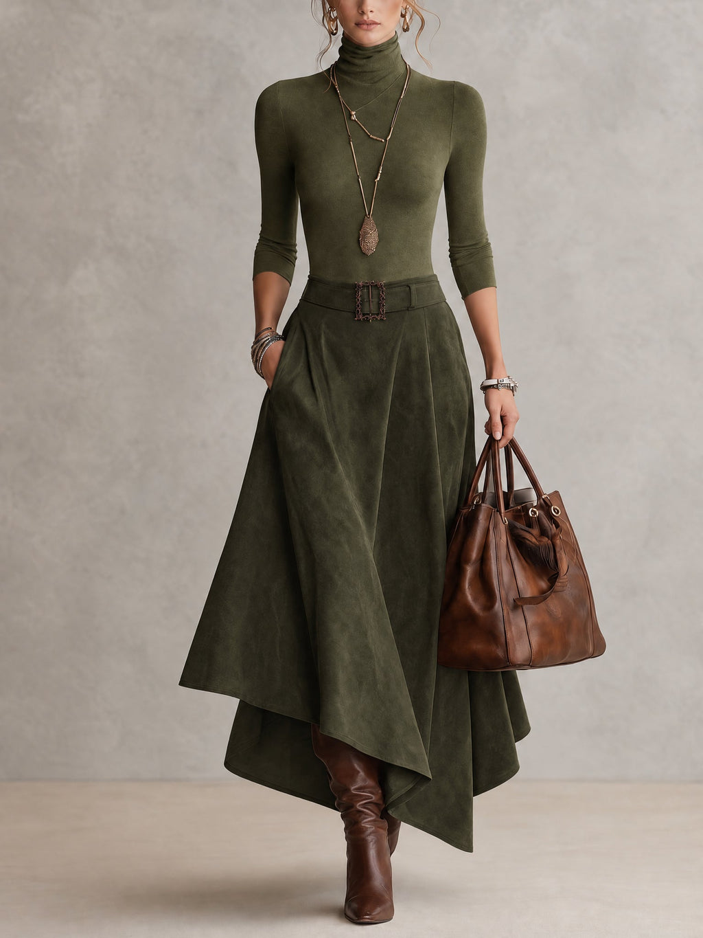 Amparo | Conjunto verde con top de cuello alto y falda midi asimétrica de imitación de ante (con cinturón)