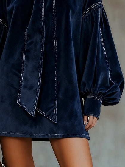Tatiana | Minivestido de terciopelo con lazo