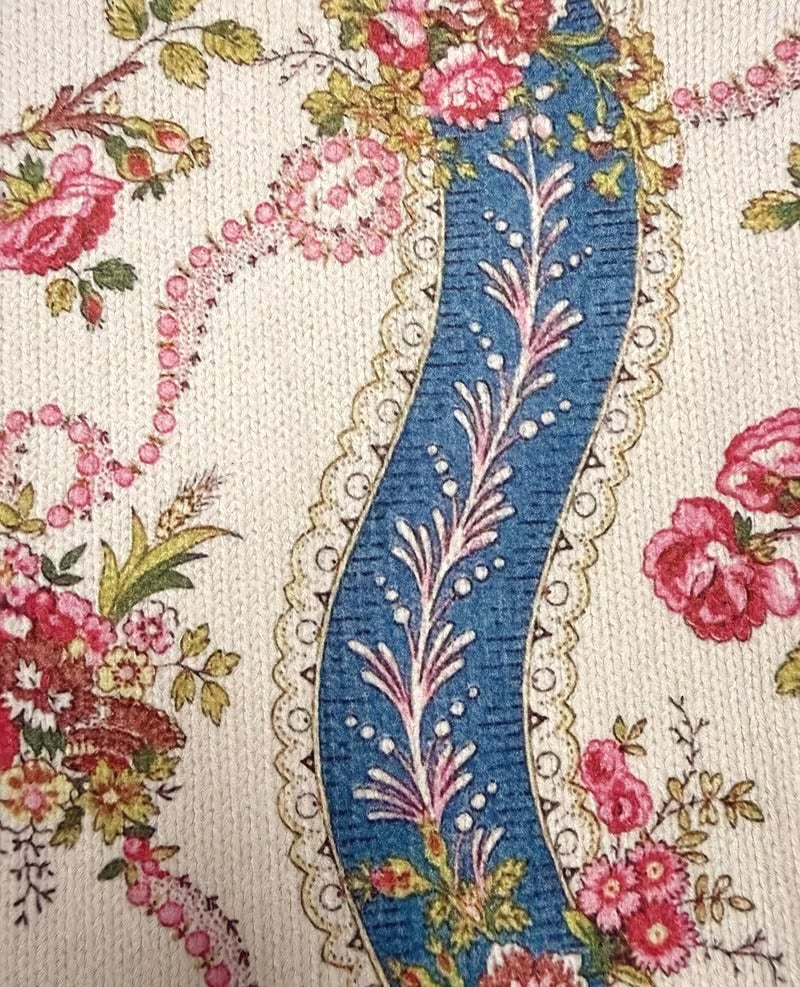 Julia | Cárdigan de cinta con estampado de rosas trepadoras