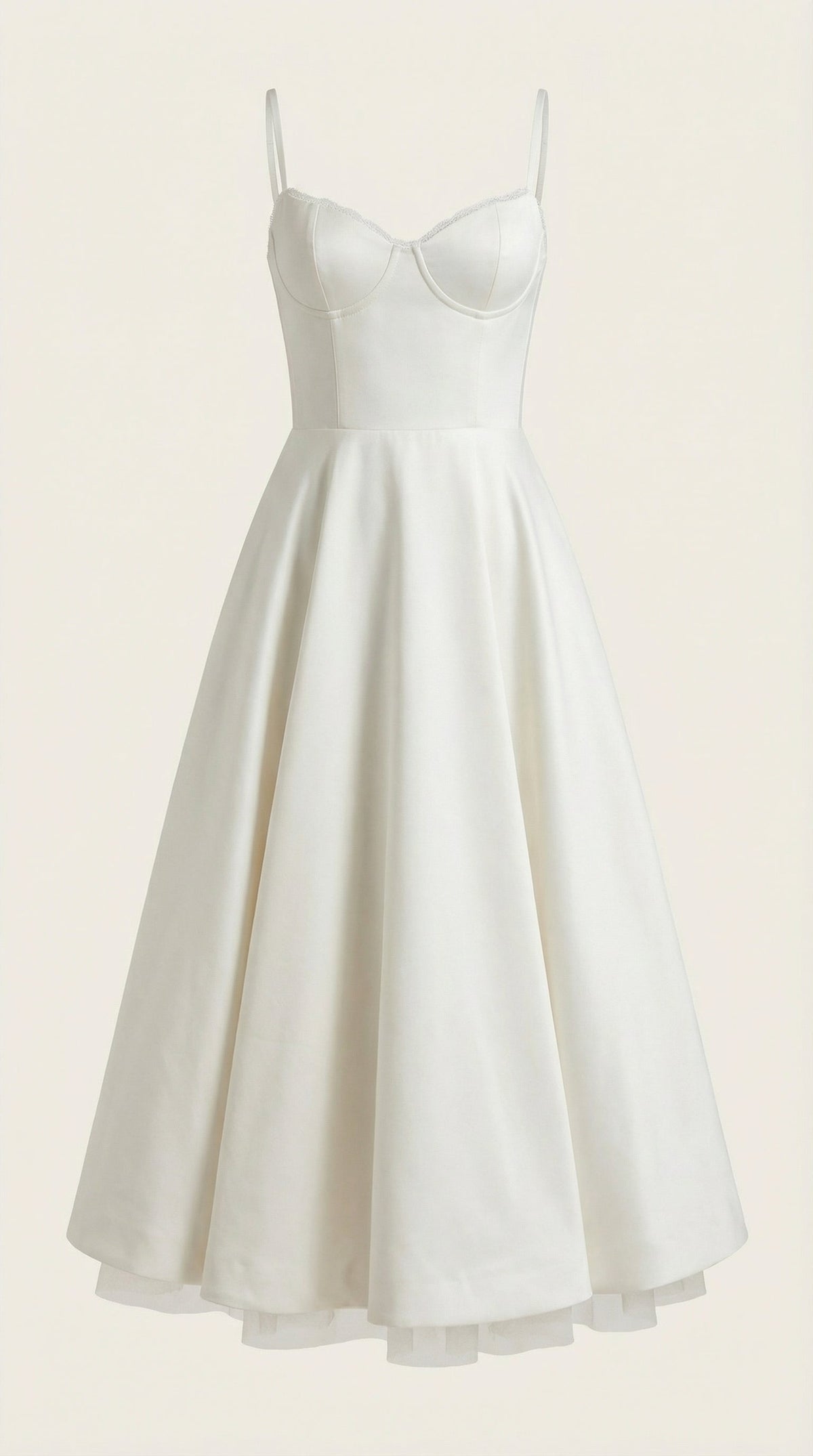 Vestido de tul y midi de Isold