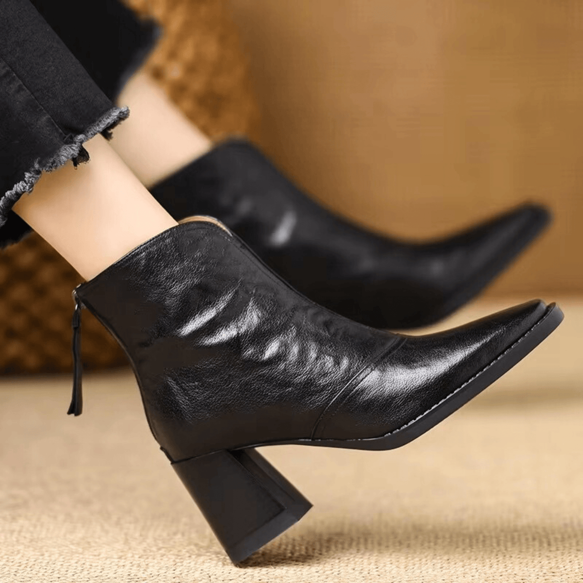 Pilar | Botines de piel con tacón medio