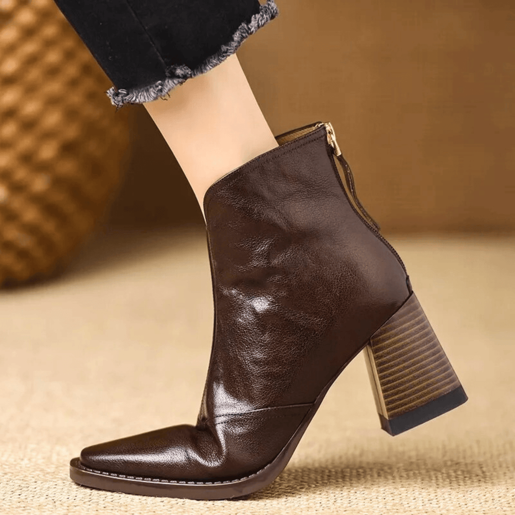 Pilar | Botines de piel con tacón medio